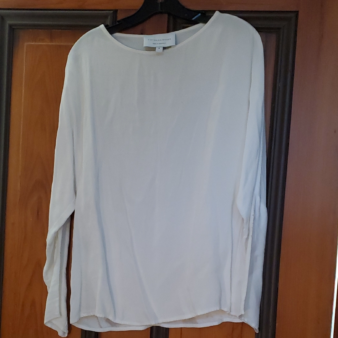 Cream Relaxed Cuffed Sleeve Blouse